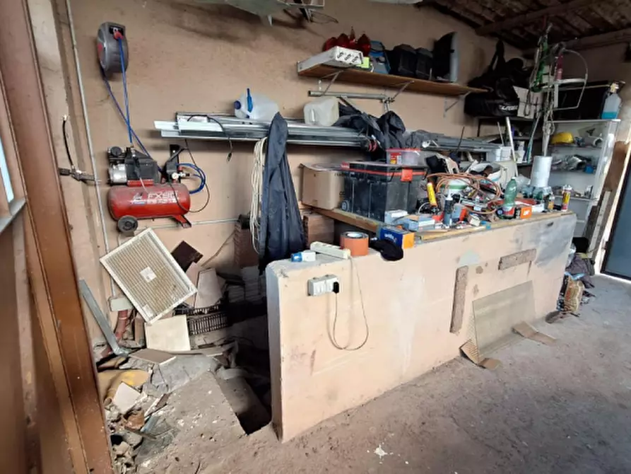 Immagine 31 di Villetta a schiera in vendita  in Via Duca degli Abruzzi 59 a Villafranca Di Verona