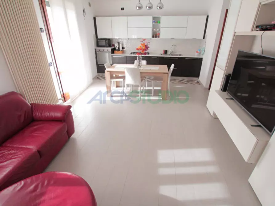 Immagine 4 di Appartamento in vendita  in Via Roma 49 a Bolzano Vicentino