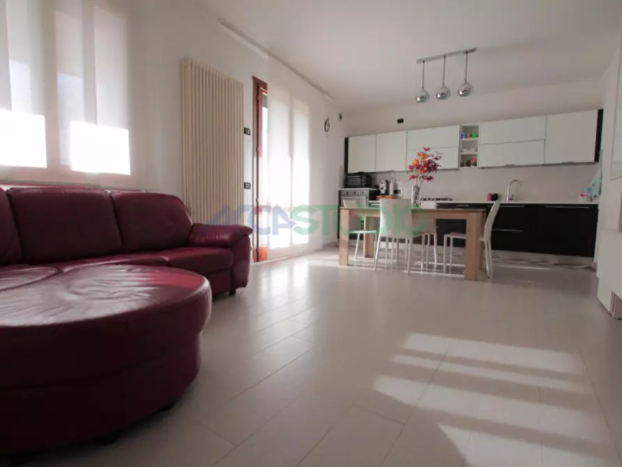 Immagine 9 di Appartamento in vendita  in Via Roma 49 a Bolzano Vicentino