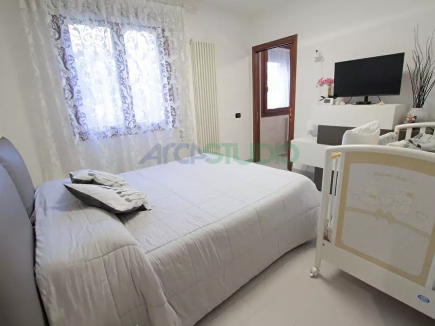 Immagine 14 di Appartamento in vendita  in Via Roma 49 a Bolzano Vicentino