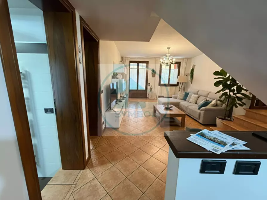 Immagine 7 di Casa bifamiliare in vendita  in Via Garibaldi a Salzano