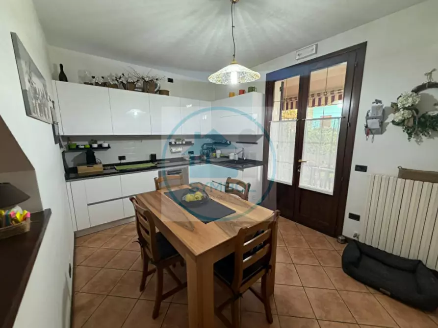 Immagine 9 di Casa bifamiliare in vendita  in Via Cairoli a Salzano