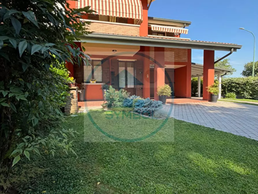 Immagine 9 di Casa bifamiliare in vendita  in Via Garibaldi a Salzano