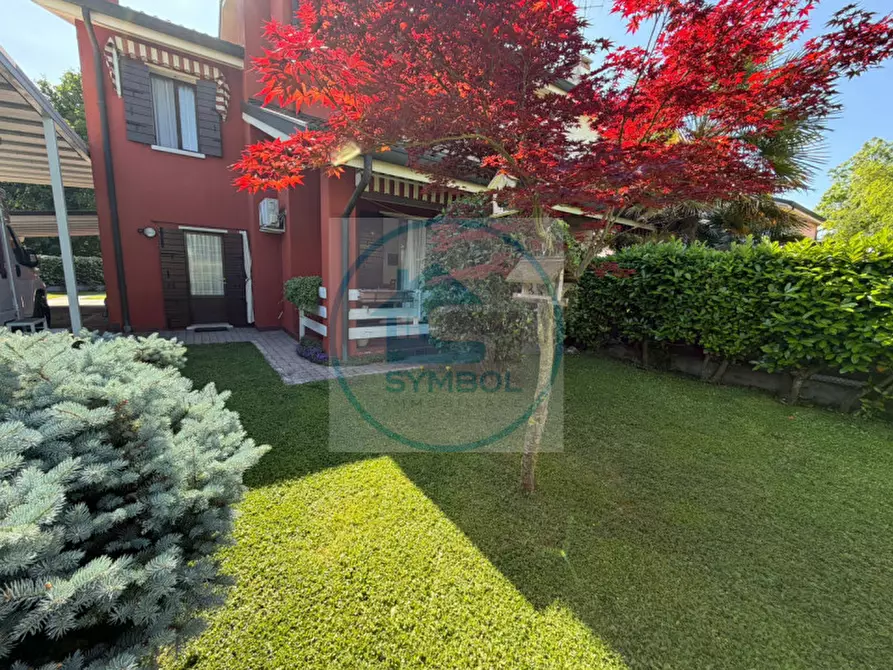 Immagine 36 di Casa bifamiliare in vendita  in Via Garibaldi a Salzano