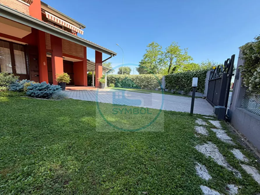 Immagine 38 di Casa bifamiliare in vendita  in Via Garibaldi a Salzano
