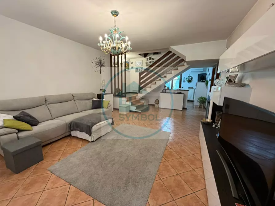 Immagine 42 di Casa bifamiliare in vendita  in Via Garibaldi a Salzano