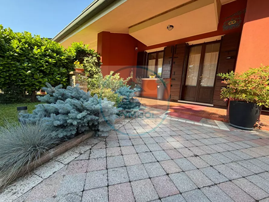 Immagine 43 di Casa bifamiliare in vendita  in Via Garibaldi a Salzano