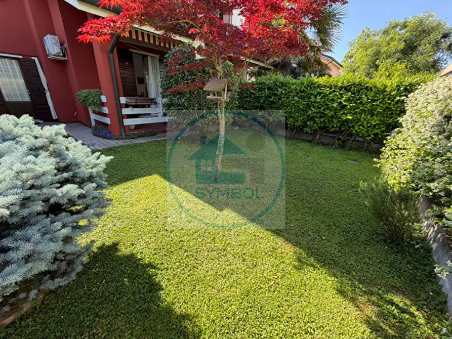 Immagine 52 di Casa bifamiliare in vendita  in Via Garibaldi a Salzano