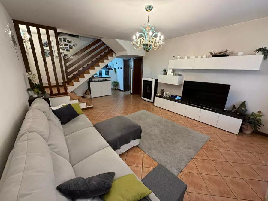 Immagine 60 di Casa bifamiliare in vendita  in Via Garibaldi a Salzano
