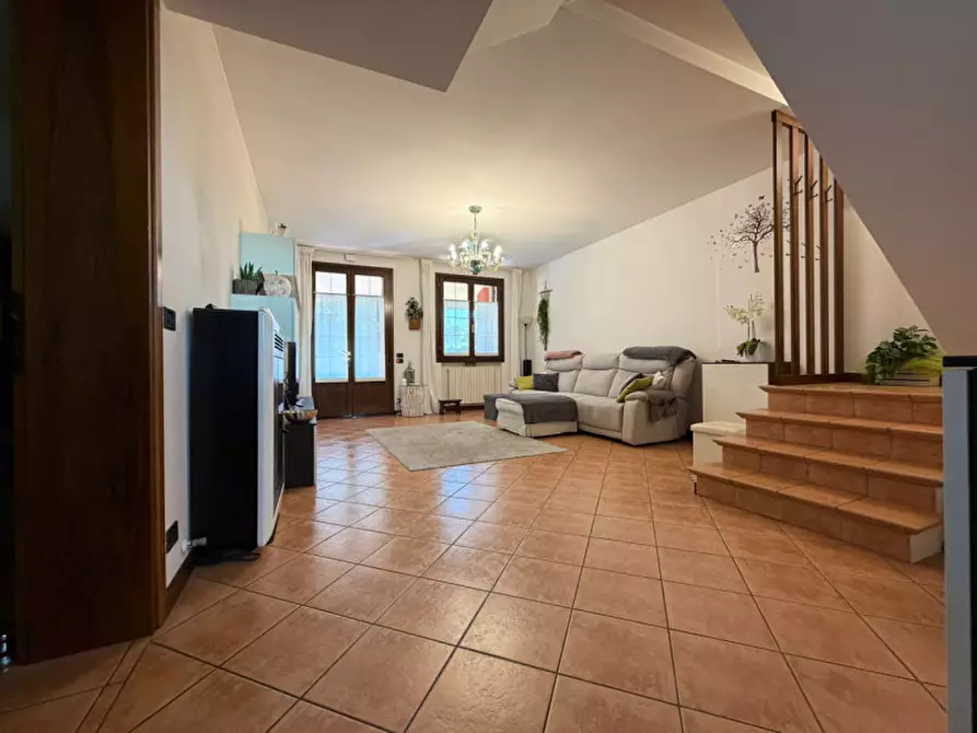Immagine 64 di Casa bifamiliare in vendita  in Via Garibaldi a Salzano