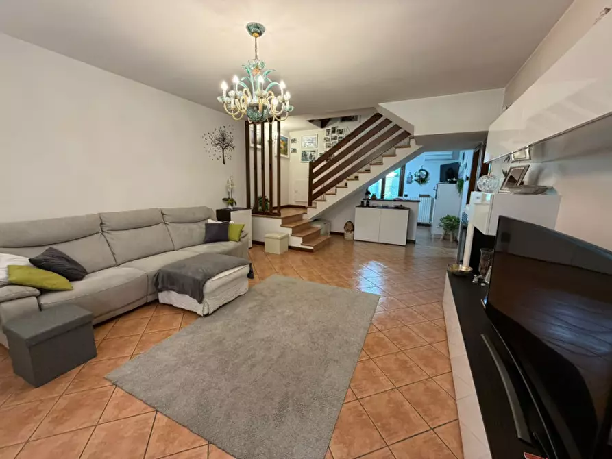 Immagine 67 di Casa bifamiliare in vendita  in Via Garibaldi a Salzano