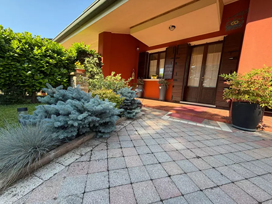 Immagine 69 di Casa bifamiliare in vendita  in Via Garibaldi a Salzano