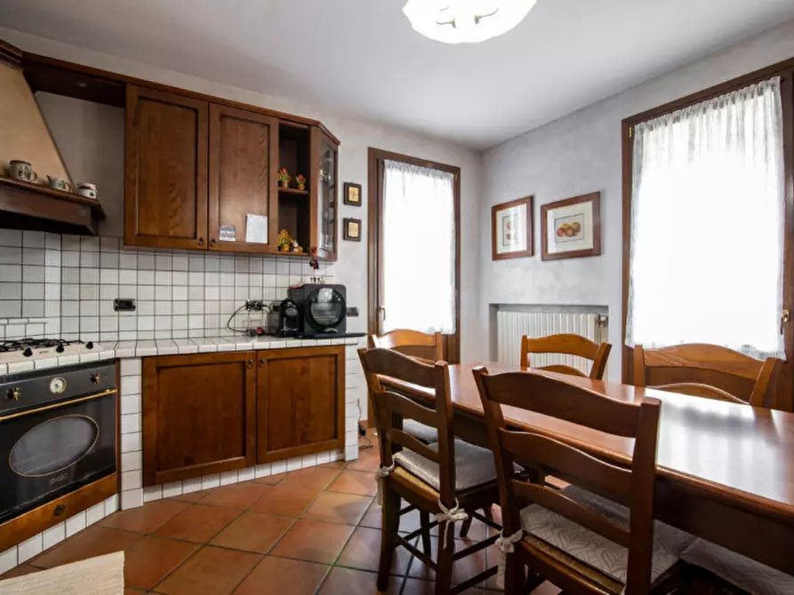 Immagine 11 di Casa indipendente in vendita  in Via Curiel a Selvazzano Dentro