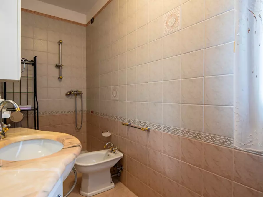 Immagine 14 di Casa indipendente in vendita  in Via Curiel a Selvazzano Dentro