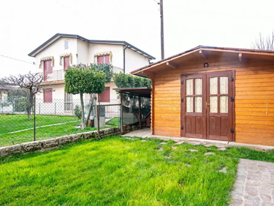 Immagine 31 di Casa indipendente in vendita  in Via Curiel a Selvazzano Dentro