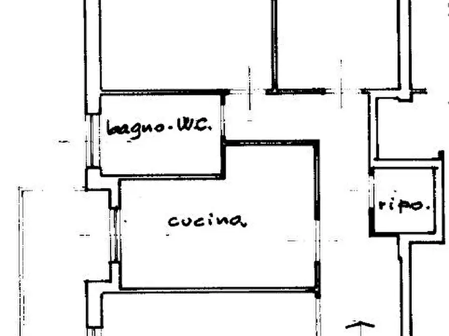 Immagine 24 di Appartamento in vendita  in Via Mario Maovaz 19 a Trieste