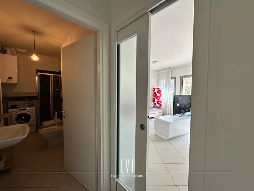 Immagine 9 di Appartamento in vendita  in calle delle scuole a Caorle