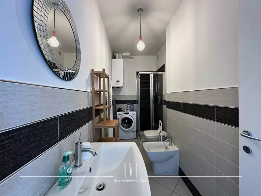 Immagine 10 di Appartamento in vendita  in calle delle scuole a Caorle