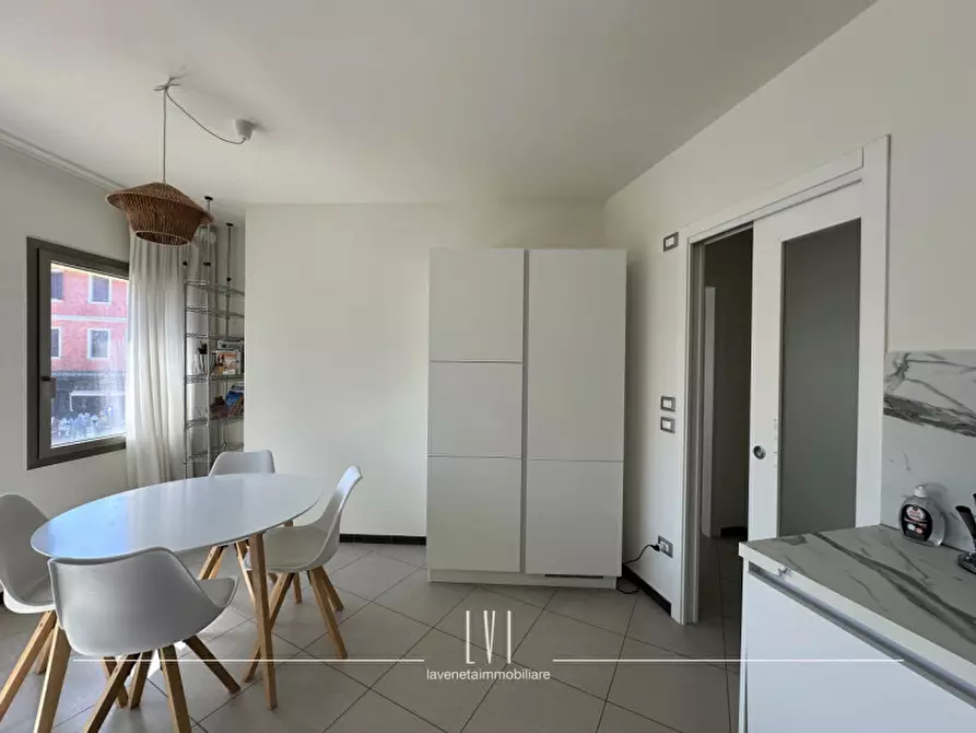 Immagine 14 di Appartamento in vendita  in calle delle scuole a Caorle