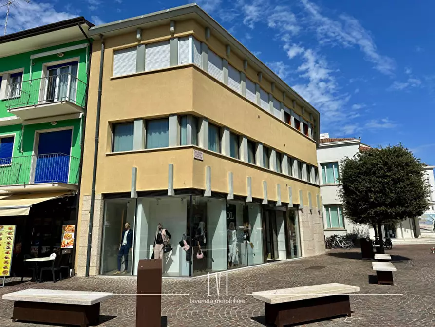 Immagine 17 di Appartamento in vendita  in calle delle scuole a Caorle