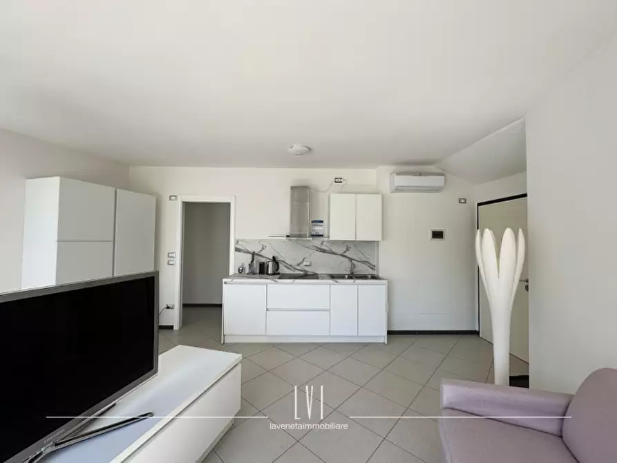 Immagine 18 di Appartamento in vendita  in calle delle scuole a Caorle