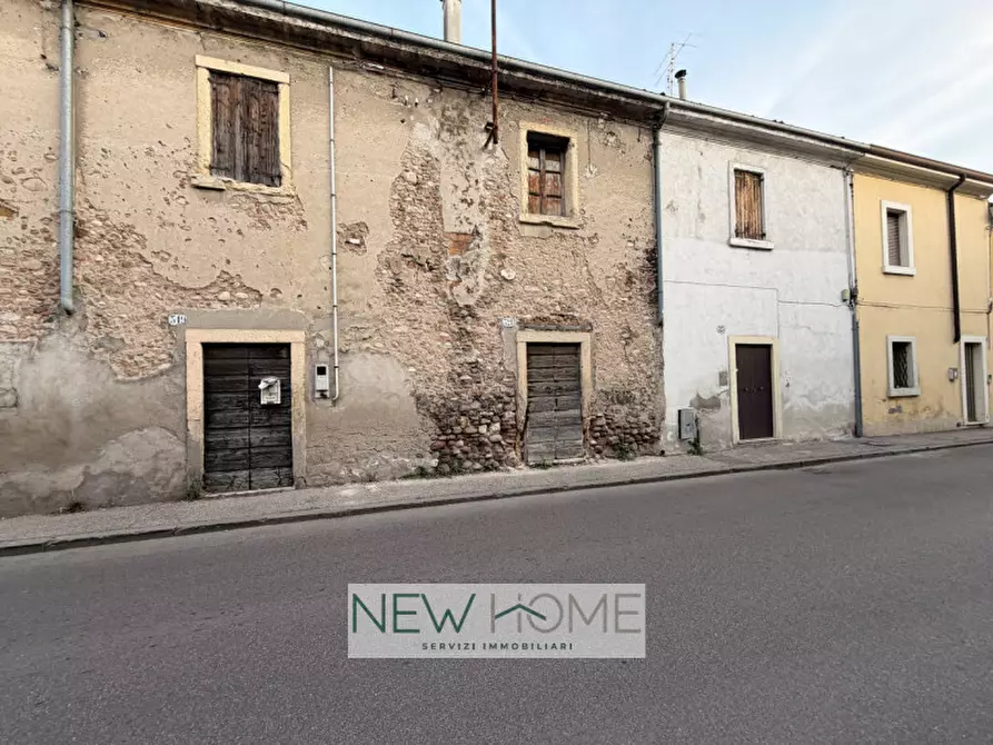 Immagine 4 di Appartamento in vendita  in via scuderlando 323 a Verona