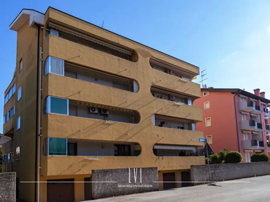 Immagine 12 di Appartamento in vendita  in VIA DEL PASSARIN a Caorle