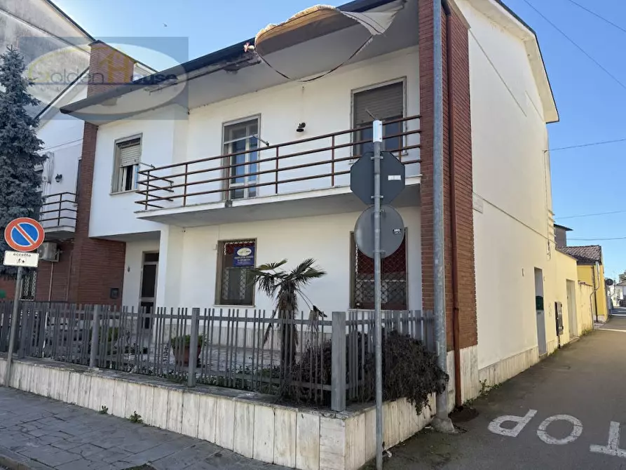 Immagine 2 di Appartamento in vendita  in Via Terraglio Fossa 1 a Argenta