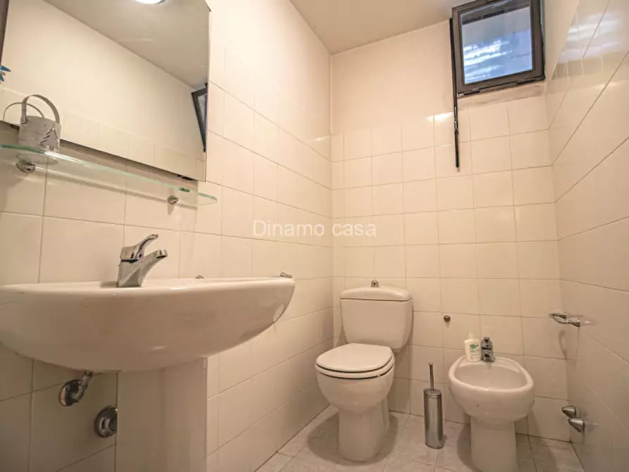 Immagine 14 di Villa in vendita  in Via Ugo Foscolo a Poggio A Caiano