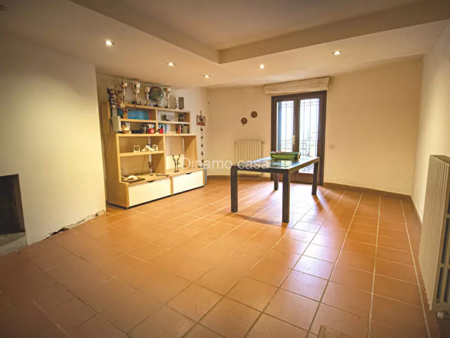 Immagine 19 di Villa in vendita  in Via Ugo Foscolo a Poggio A Caiano