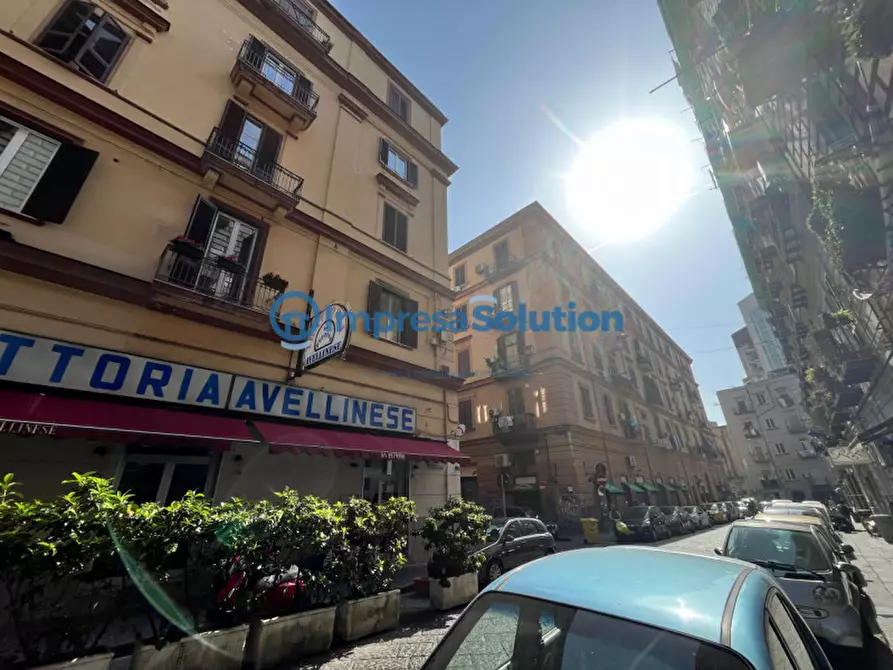 Immagine 1 di Negozio in vendita  in Via Silvio Spaventa a Napoli