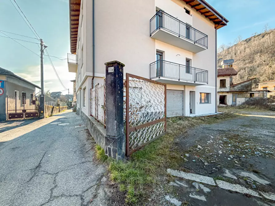 Immagine 27 di Appartamento in vendita  in via fucine 4 a Omegna