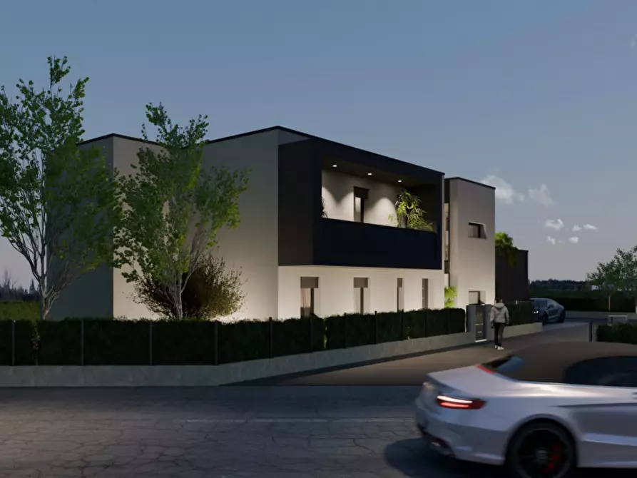 Immagine 4 di Appartamento in vendita  in Via Piave a Castelfranco Veneto