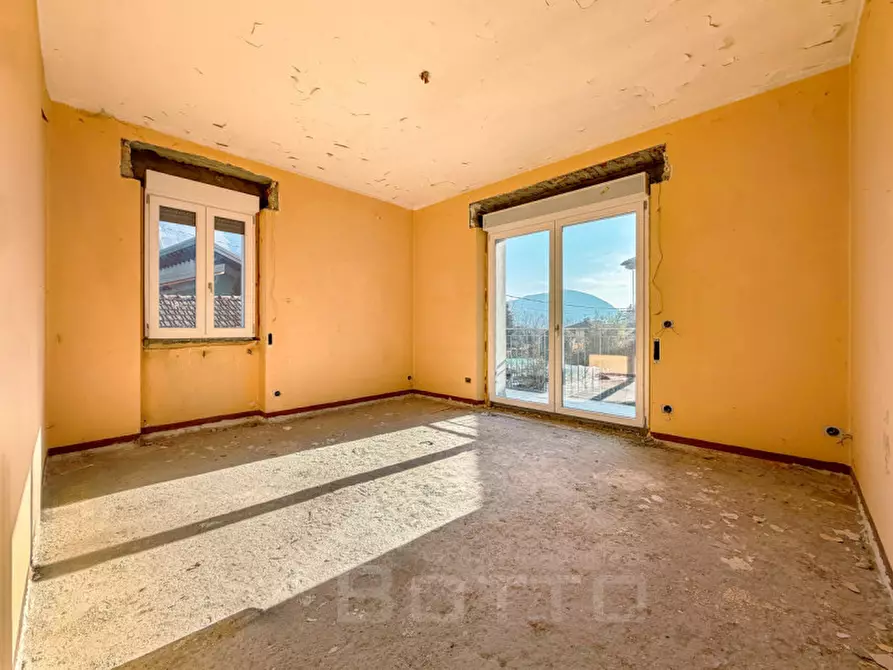 Immagine 1 di Appartamento in vendita  in Via Fucine 4 a Omegna