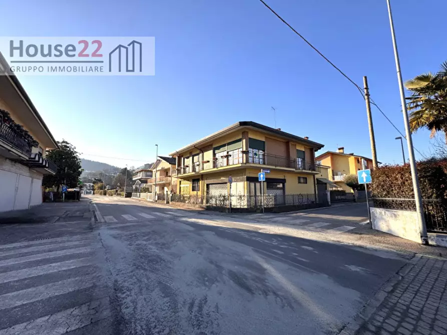 Immagine 1 di Casa indipendente in vendita  in Via Leonardo da Vinci 19 a Isola Vicentina