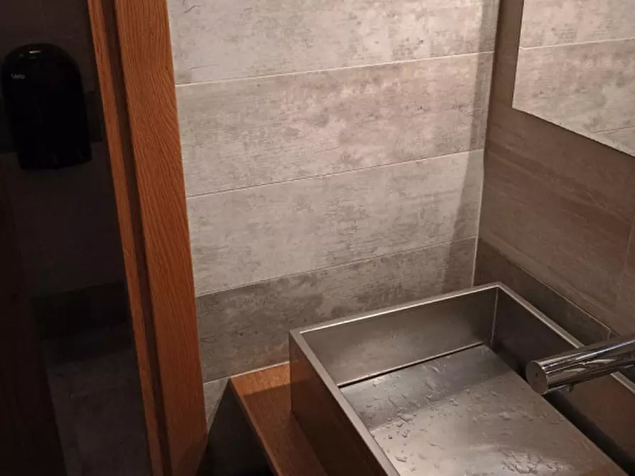 Immagine 11 di Attività commerciale in vendita  in Contra' Ponte San Paolo a Vicenza