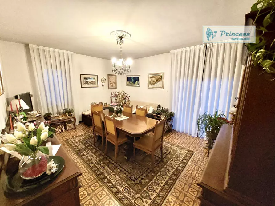 Immagine 1 di Appartamento in vendita  in Via Pietro Maraschin 73 a Schio