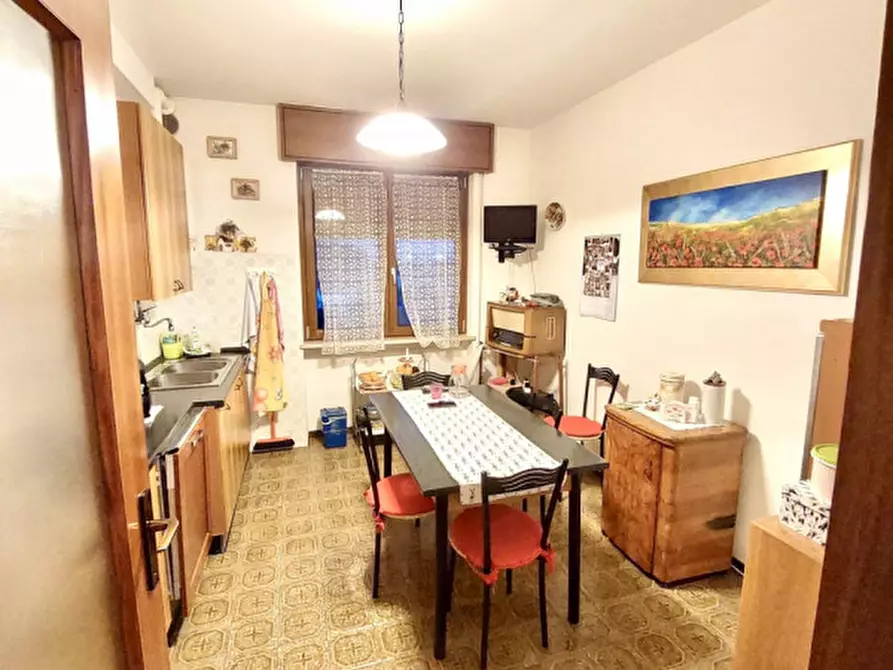 Immagine 3 di Appartamento in vendita  in Via Pietro Maraschin 73 a Schio