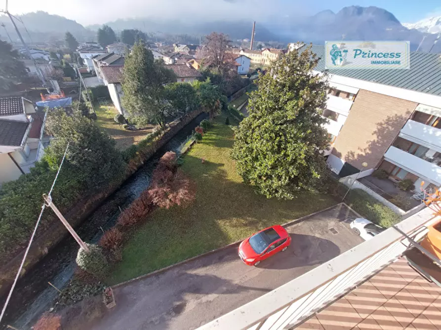 Immagine 13 di Appartamento in vendita  in Via Pietro Maraschin 73 a Schio