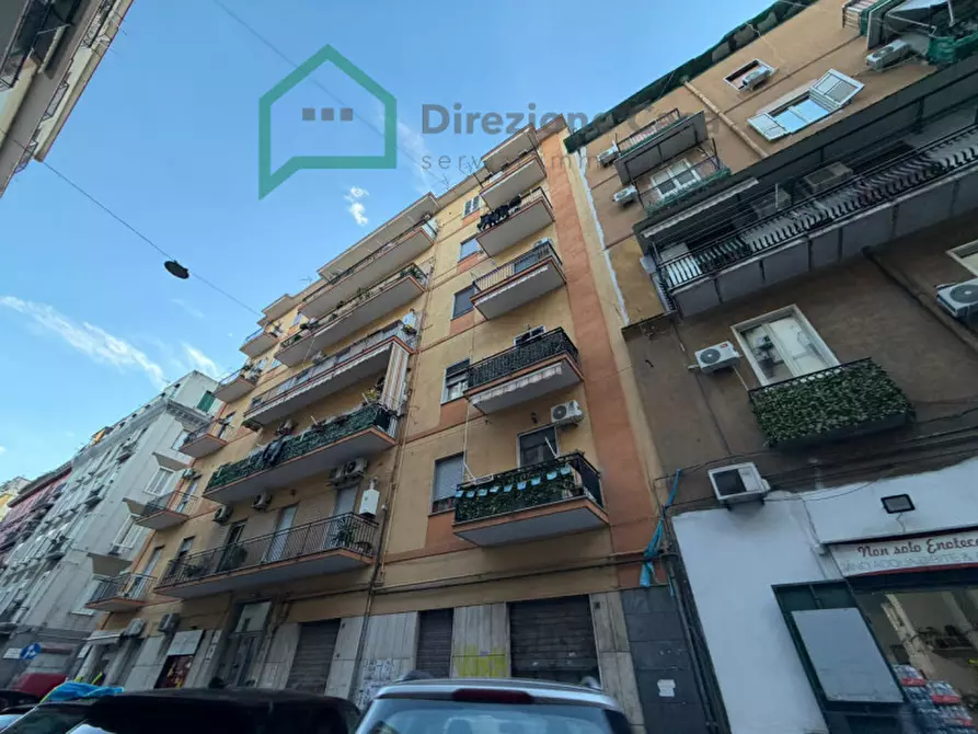 Immagine 11 di Appartamento in vendita  in ADIACENTE CORSO NOVARA a Napoli