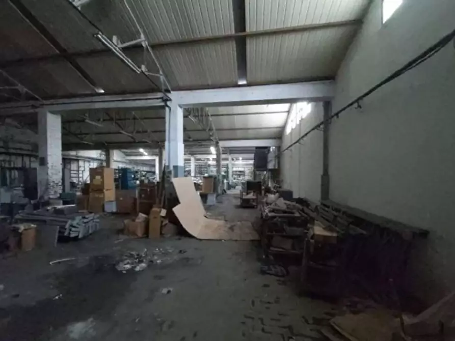 Immagine 4 di Capannone industriale in vendita  in Via Croce Rossa, 19-21, 98124 Messina ME, Italia a Messina