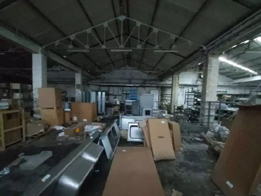 Immagine 6 di Capannone industriale in vendita  in Via Croce Rossa, 19-21, 98124 Messina ME, Italia a Messina