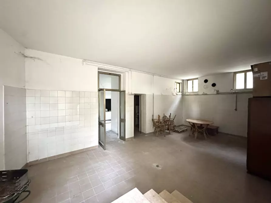 Immagine 1 di Laboratorio in affitto  in Via Guglielmo Marconi a Colceresa