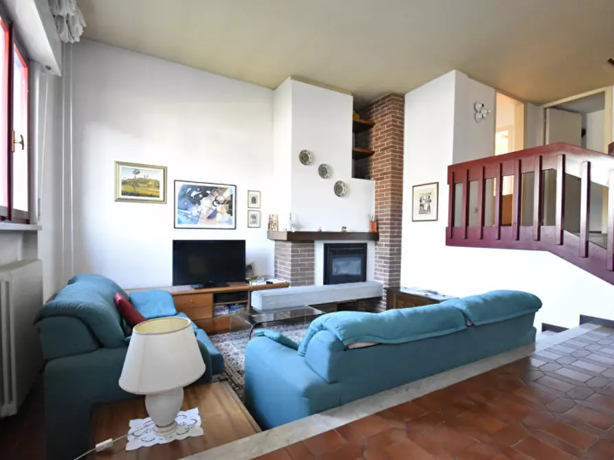 Immagine 10 di Villa in vendita  in Via Magenta 1 a Bussolengo