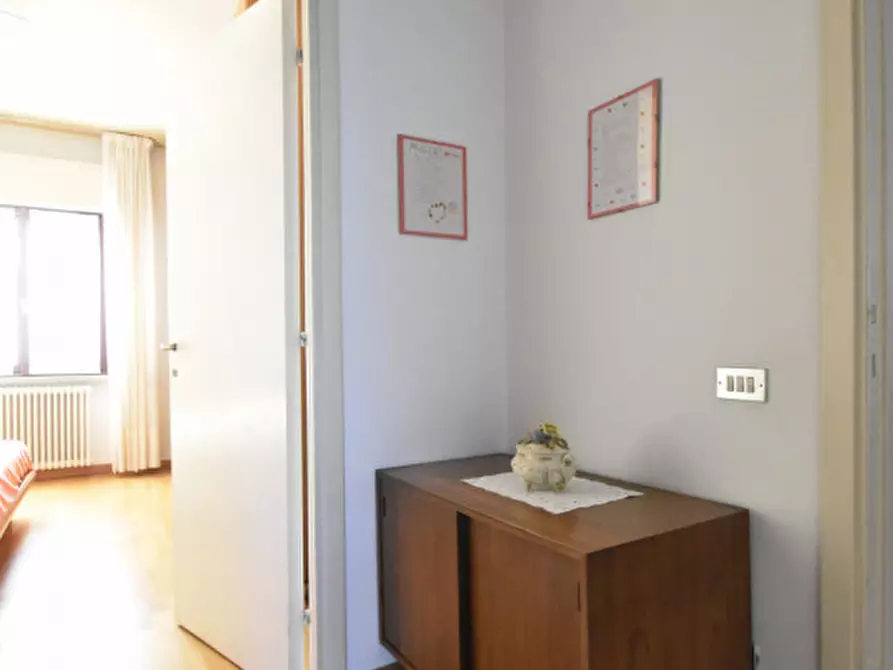 Immagine 24 di Villa in vendita  in Via Magenta 1 a Bussolengo