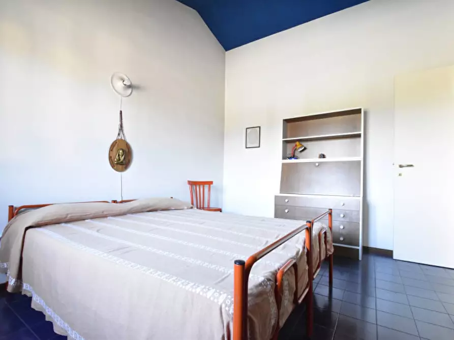 Immagine 30 di Villa in vendita  in Via Magenta 1 a Bussolengo