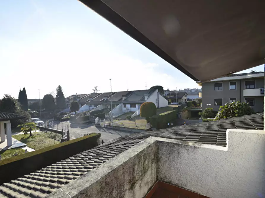 Immagine 36 di Villa in vendita  in Via Magenta 1 a Bussolengo