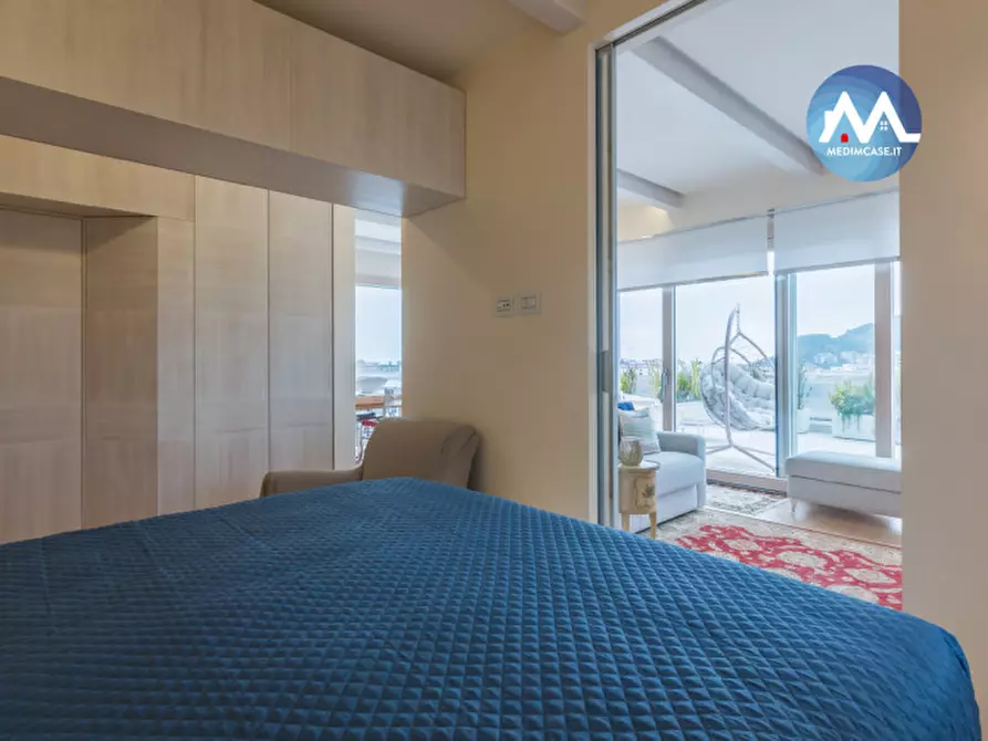 Immagine 14 di Appartamento in vendita  in via postumo a Pesaro