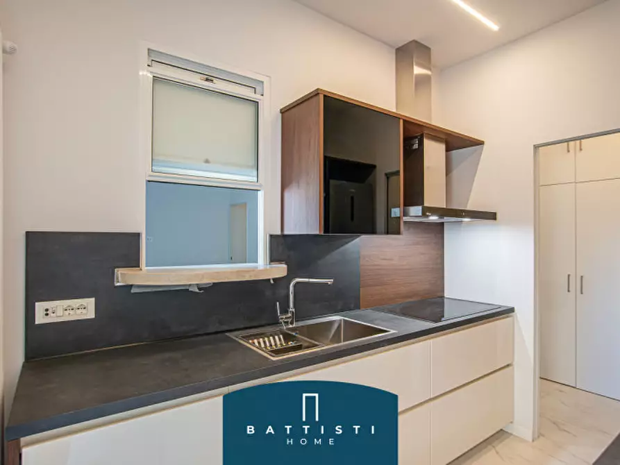 Immagine 8 di Appartamento in affitto  in Via Aniene a Roma