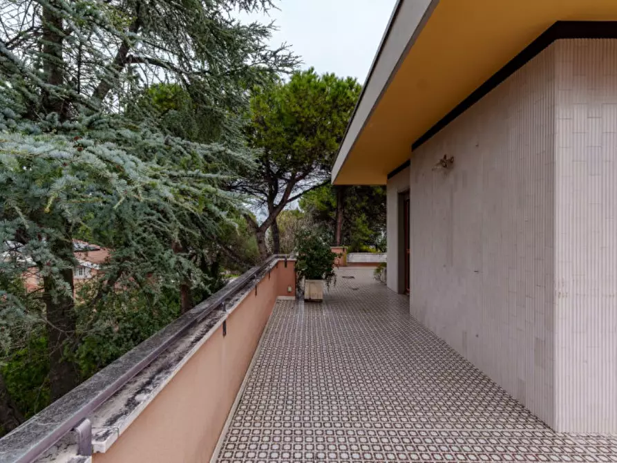 Immagine 9 di Appartamento in vendita  in Viale della Riviera a Pescara